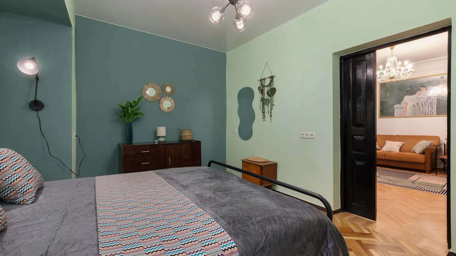 Mid-Century Modern Gem Near Dry Bridge With Free Coffee Apartman Tbiliszi 0*,  Grúzia